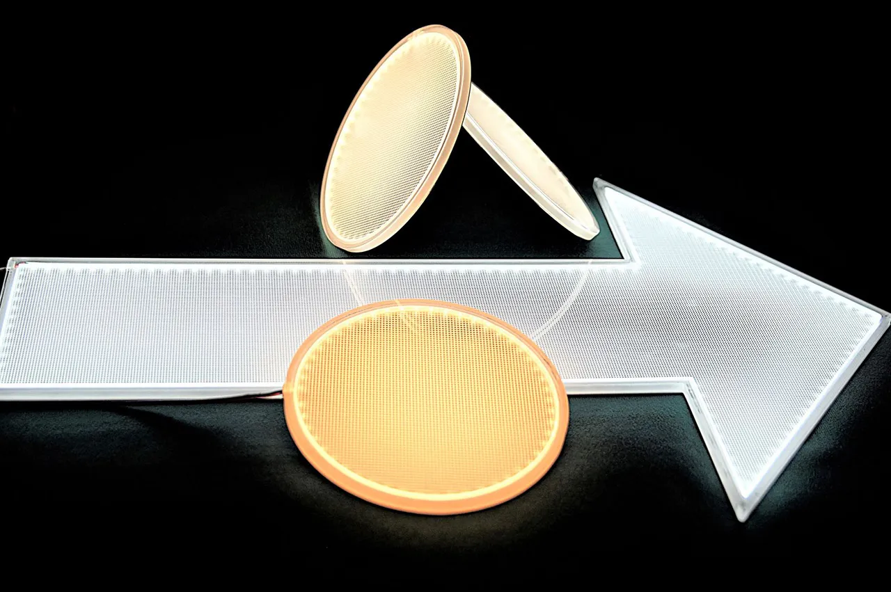 LightBoard_Embed_Product_2