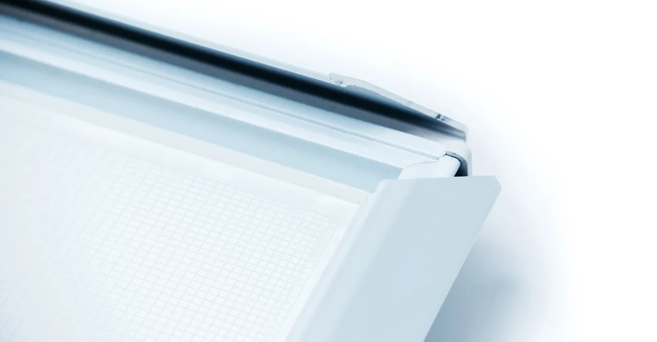 Lightbox_16mm_Product_4